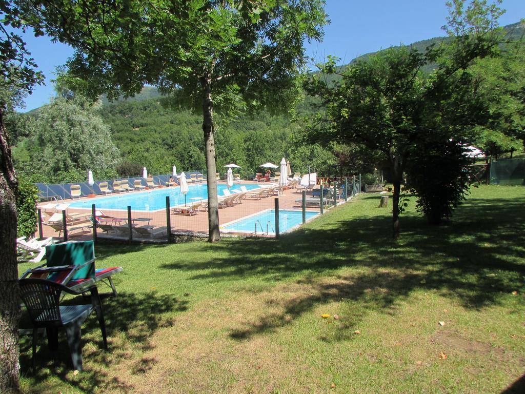 פנאבילי Albergo Lago Verde מראה חיצוני תמונה